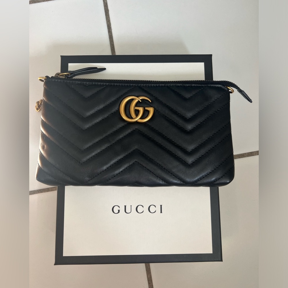 GUCCI GG Marmont Zip leather handbag Authentic